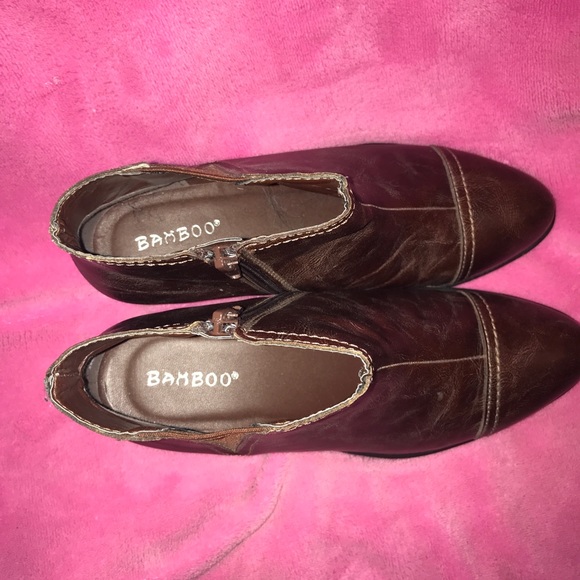 Brown ankle booties - Picture 4 of 5